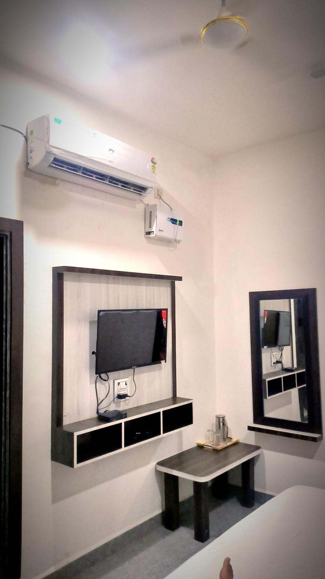 Hotel Mahaveer Chanderi Luaran gambar